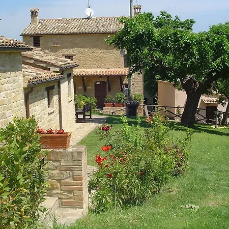 Tre Querce Farm stay Penna San Giovanni