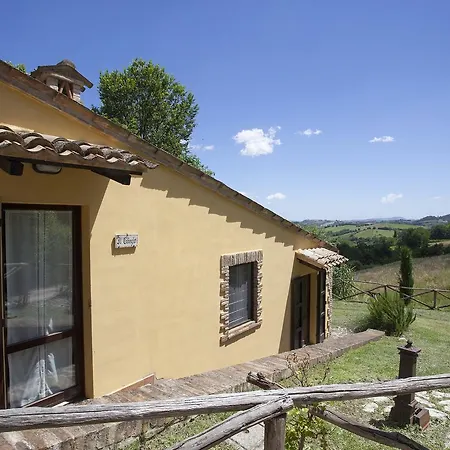 Tre Querce Farm stay Penna San Giovanni