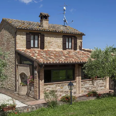 Tre Querce Farm stay Penna San Giovanni